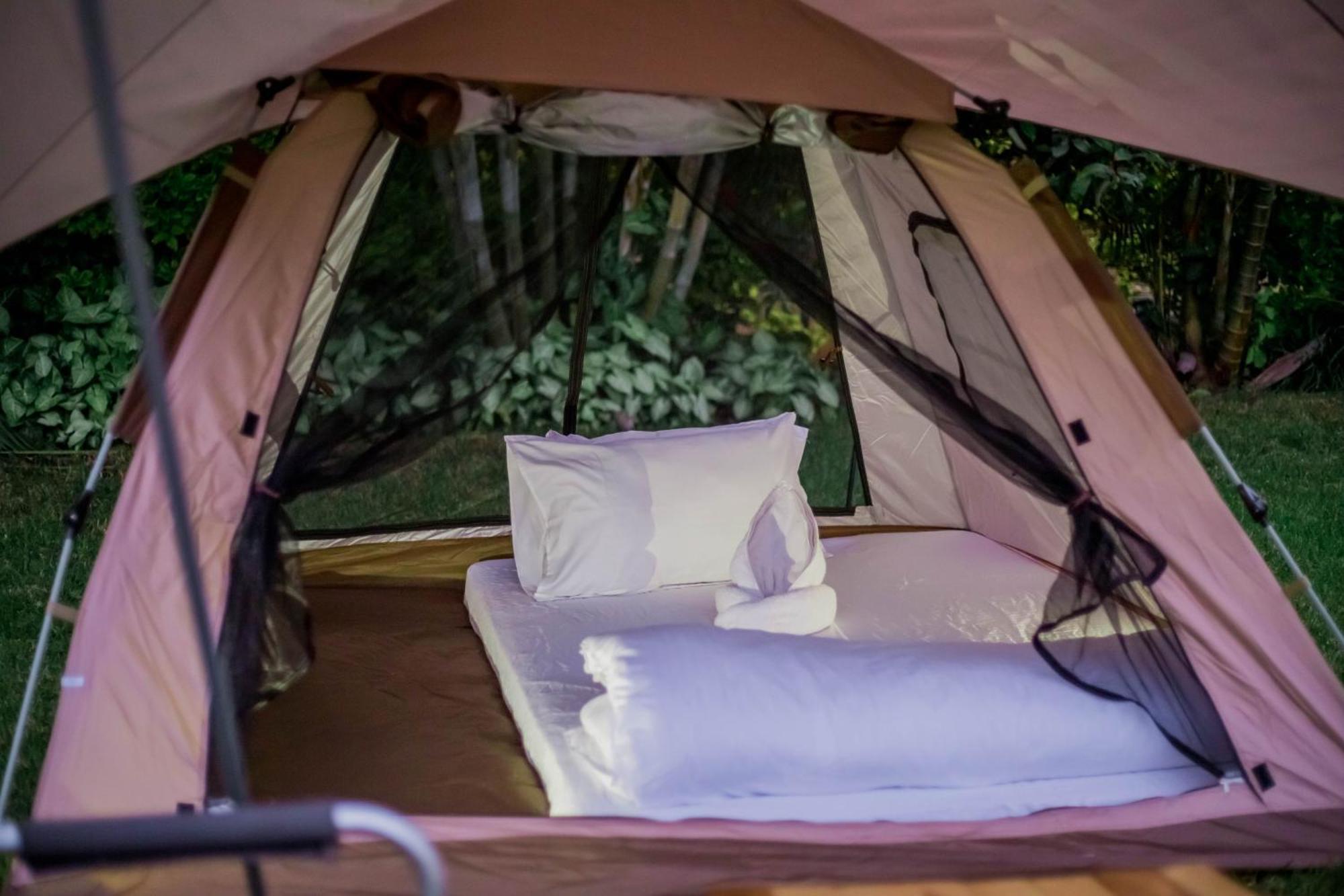 Shose Farmhouse Chalets & Campsite モシ エクステリア 写真