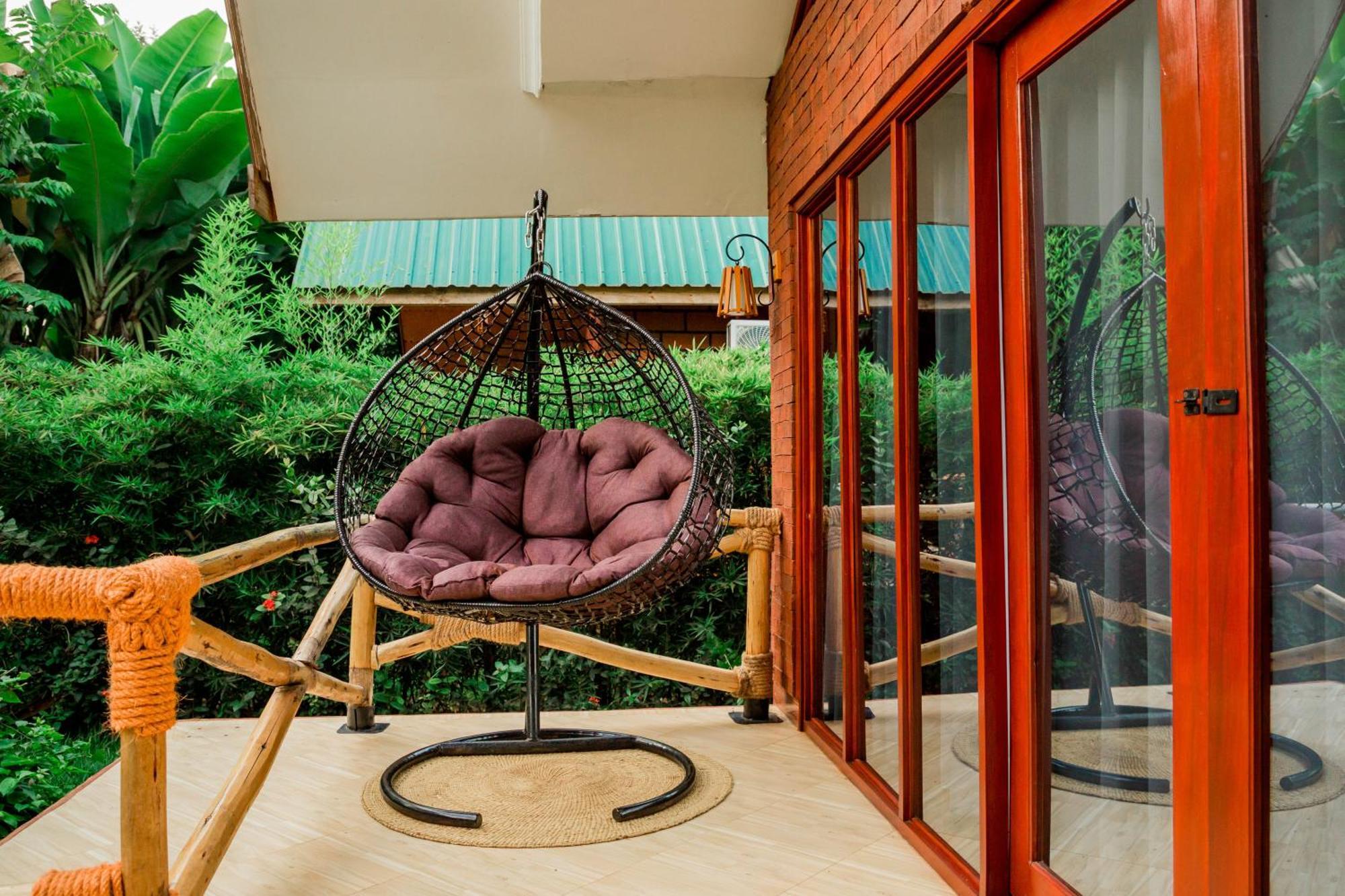 Shose Farmhouse Chalets & Campsite モシ エクステリア 写真